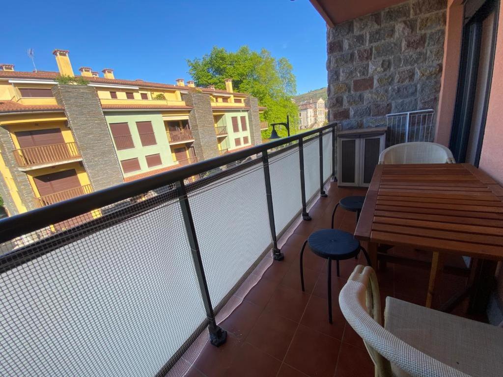 Arbidel, Con Piscina En Vut-2758-as Apartment